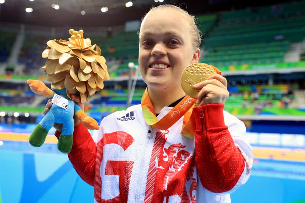 Ellie Simmonds with her 200m gold medal at the 2016 Rio Olympics (PA Images)