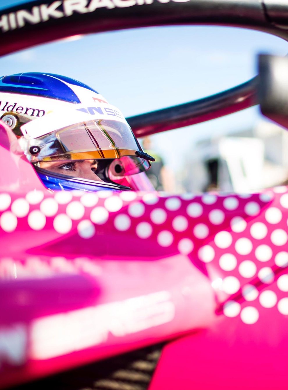 Jamie Chadwick is ready to join Absolute Racing for the 2019/2020 F3 Asian Championship (Twitter: @JamieChadwick55)