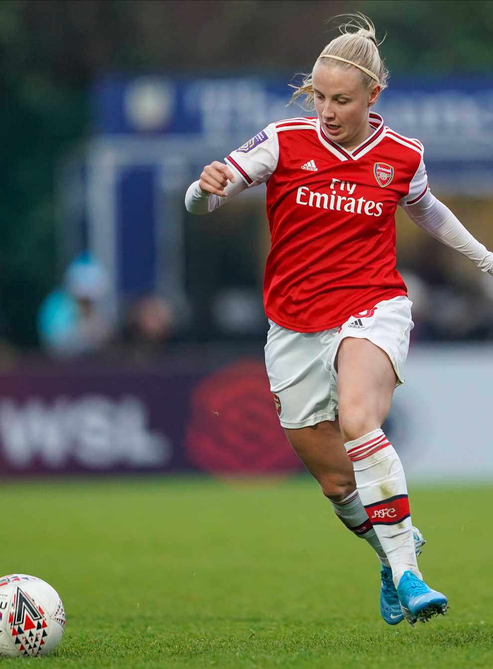 Beth Mead was injured in a game against Liverpool (PA Images)