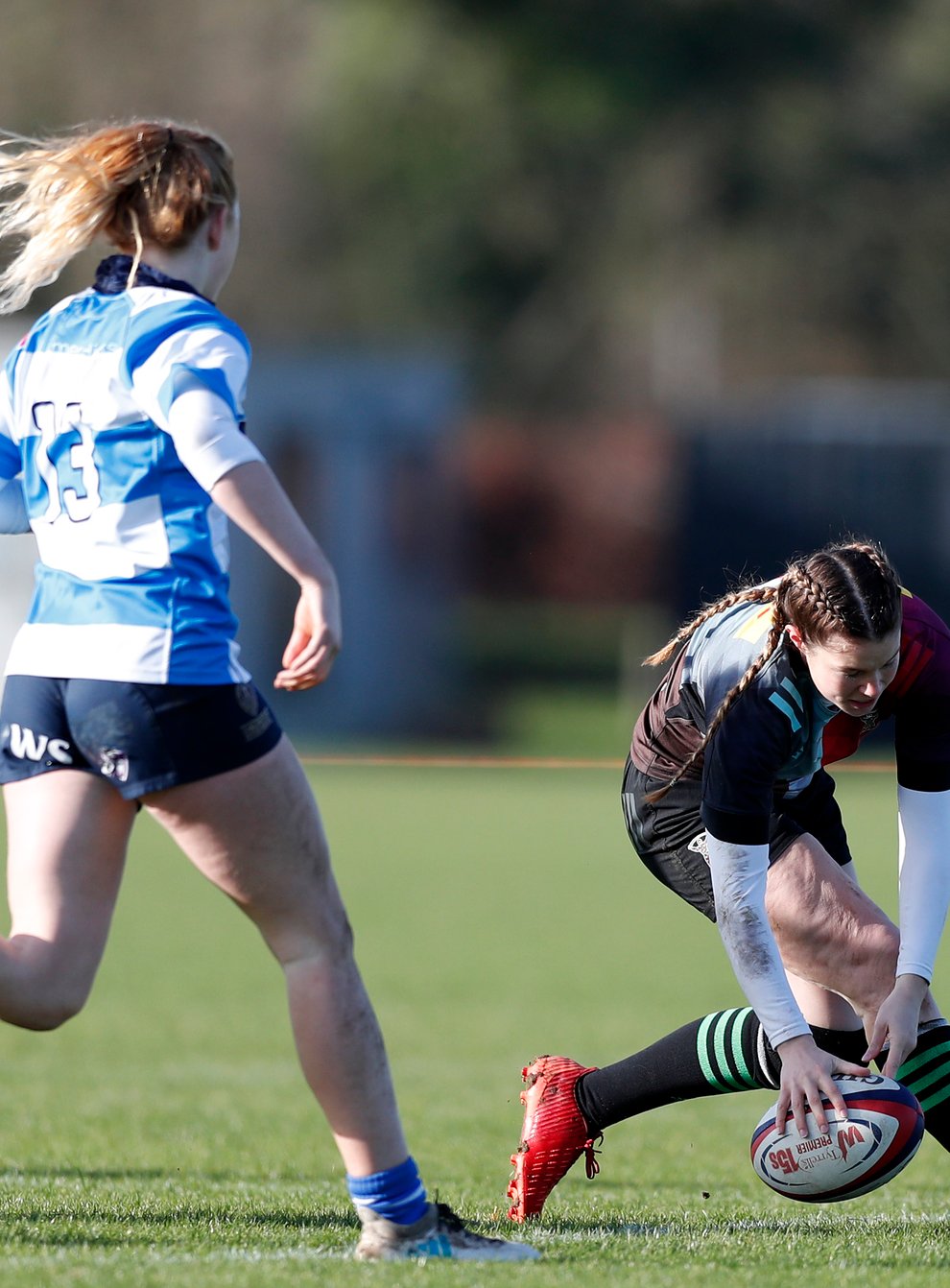 Jess Breach crossed the line five times as Quins stormed to victory Twitter: @HarlequinsWomen))