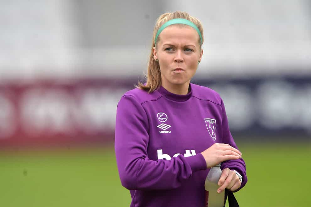 Littlejohn originally joined The Hammers on non-contract terms (Twitter: West Ham Women)