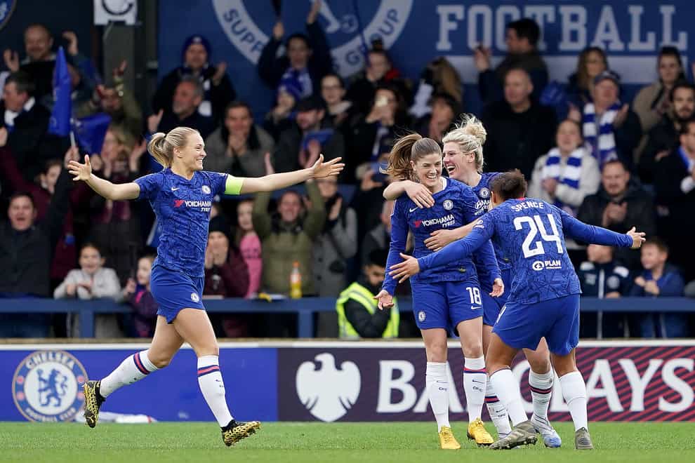 Chelsea celebrate easy win over West Ham (PA Images)