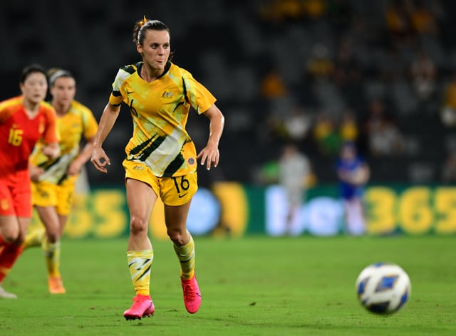 Matildas star Hayley Raso forced to delay Everton debut ...