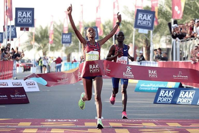 Ababel Yeshaneh wins the Ras Al Khaimah Half Marathon (Twitter: Tony Anelka)