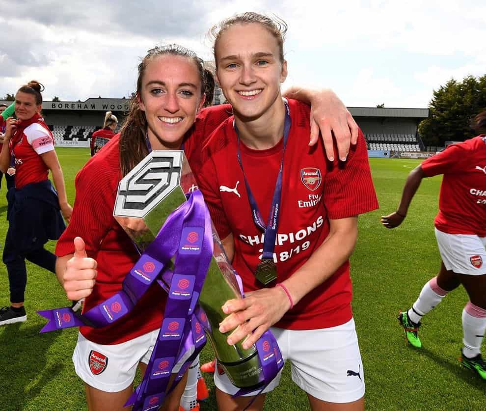 Miedema and Evans after they won the WSL last season (Instagram: Vivianne Miedema)