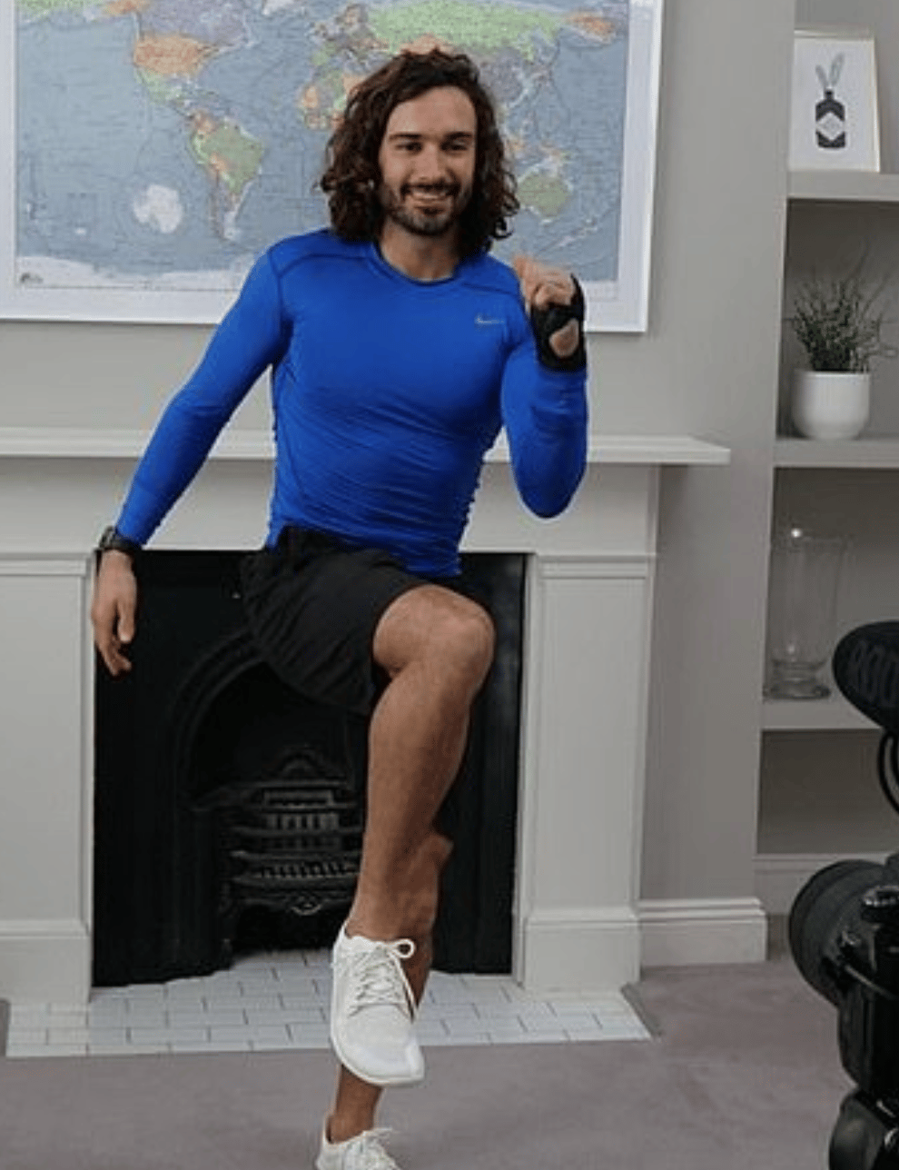 The Body Coach has been keeping the nation active during 'lockdown' (Instagram: @thebodycoach)