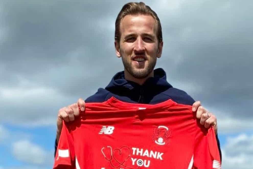 Kane was given his first professional start by Orient (Twitter: Leyton Orient)