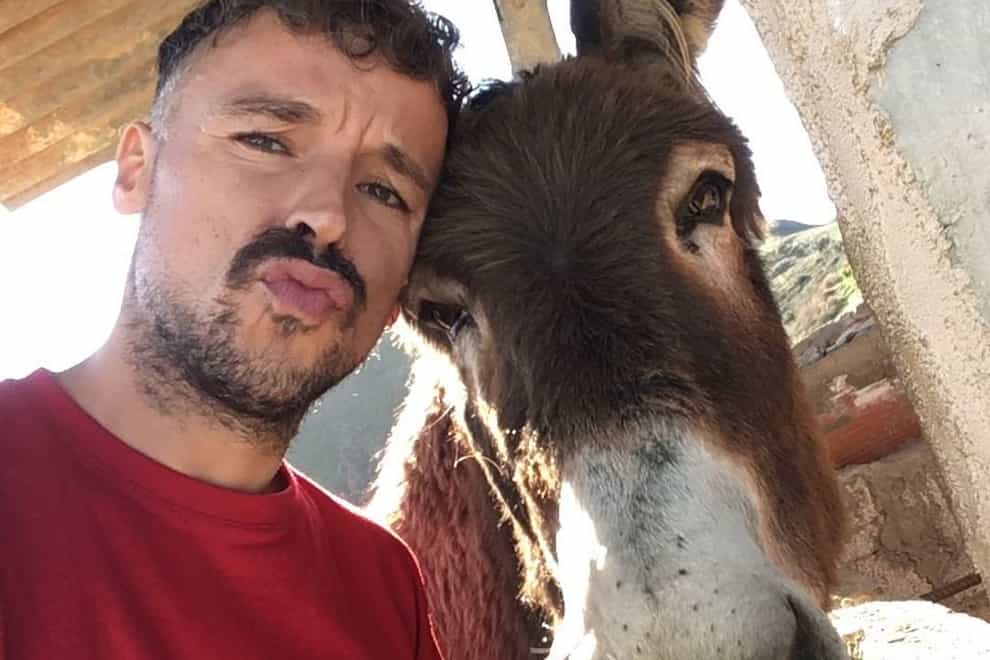 Ismael Fernández reunited with his pet donkey after spending two months apart 
