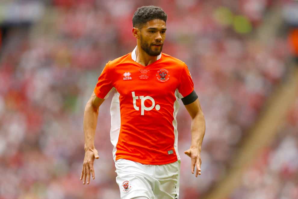 Kelvin Mellor, pictured during his spell at Blackpool, is a free agent after being released by Bradford