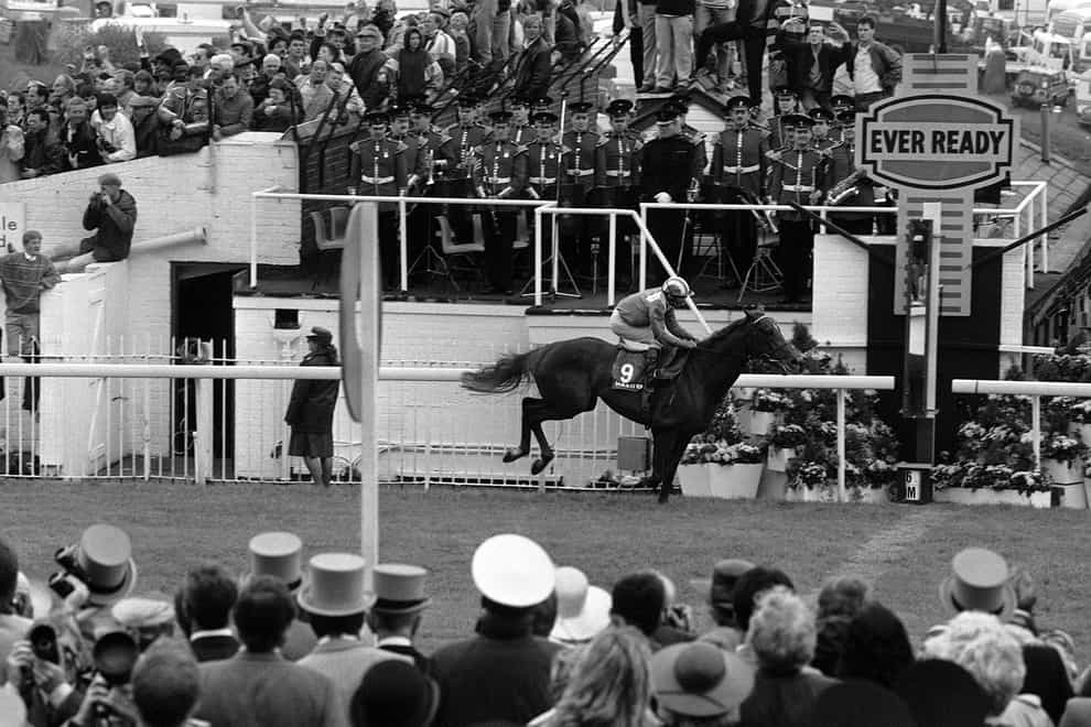 Nashwan crosses the line to win the 1989 Derby but was overshadowed by the runner-up