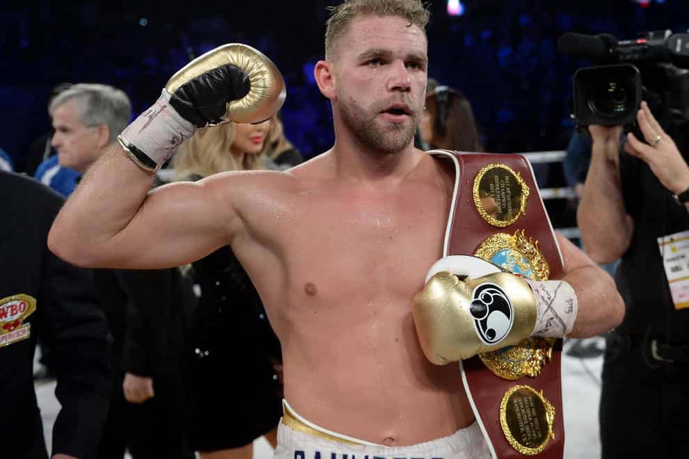 Saunders was initially set to face Canelo on May 2