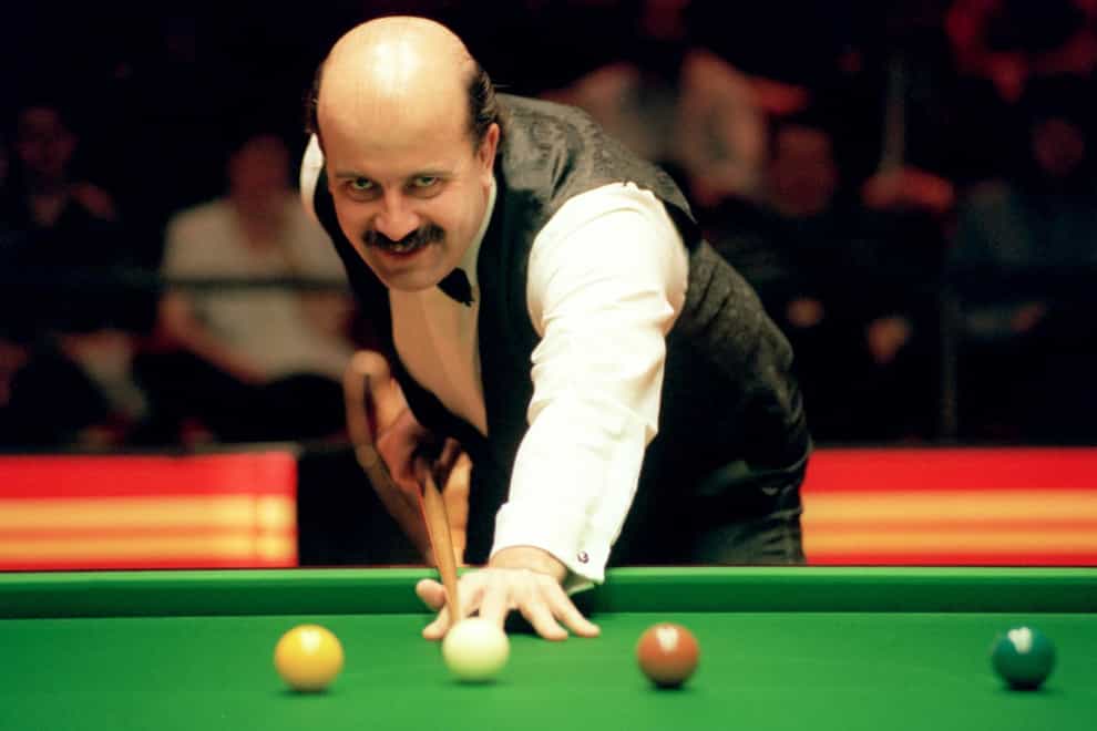 Willie Thorne , who has died after a battle with leukaemia