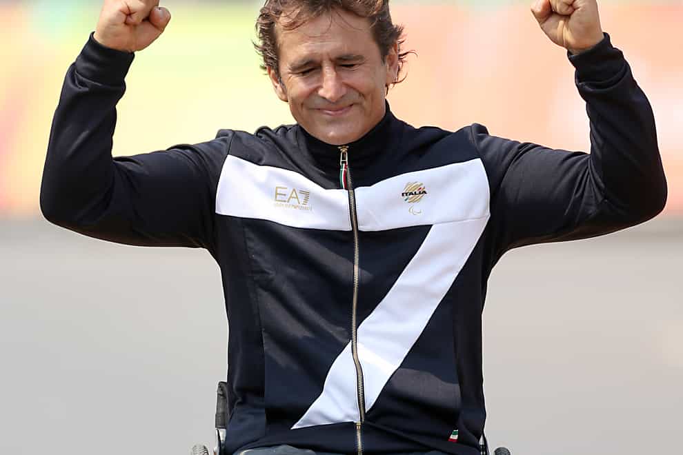 Italy’s Alessandro Zanardi on the podium after winning gold in the Men’s Time Trial H5