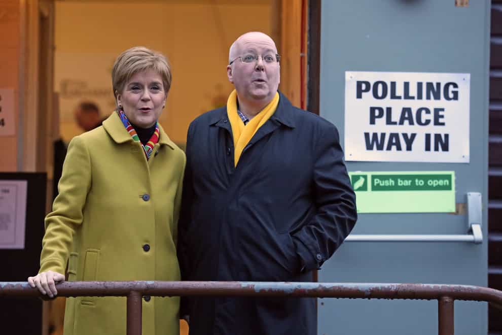 First Minister Nicola Sturgeon and her husband, SNP chief executive Peter Murrell