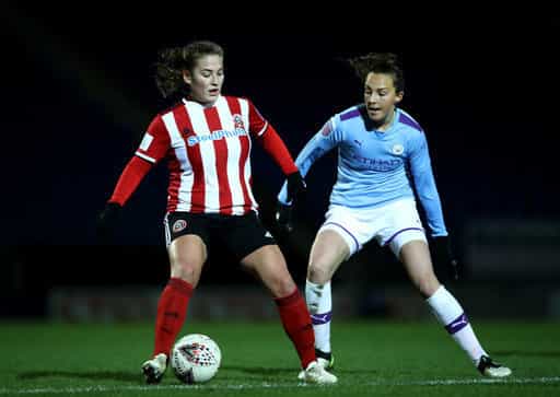 Katie Wilkinson (left) has signed for the Championship side