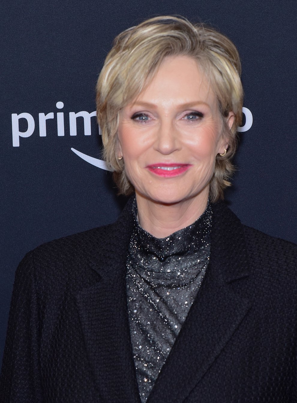 Jane Lynch is set to host a new version of The Weakest Link 