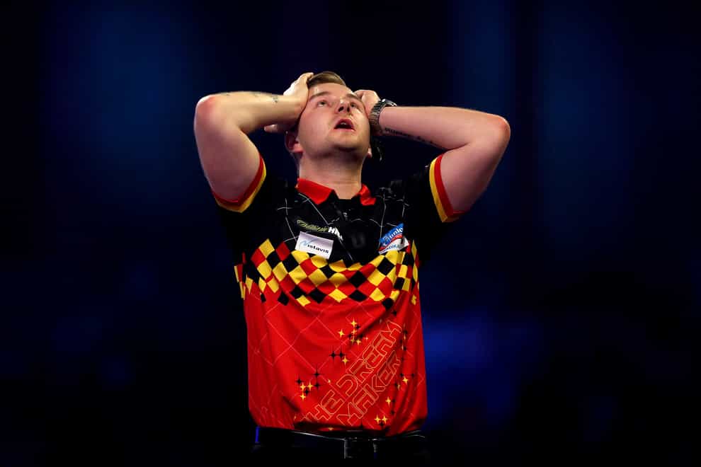Dimitri Van den Bergh beat Gary Anderson 18-10 in the final of the World Matchplay