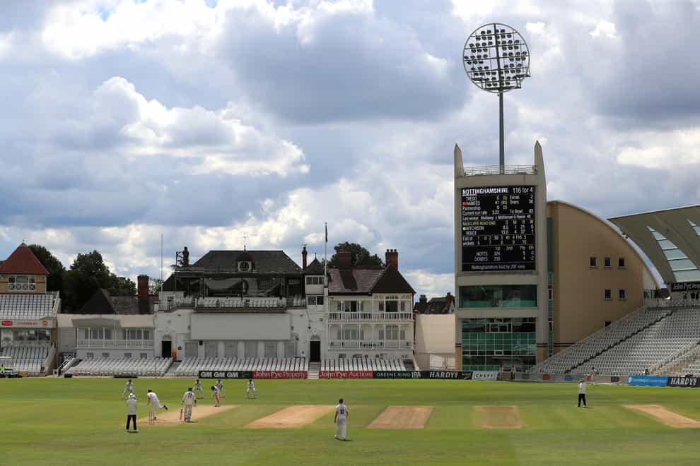 Derbyshire beat Nottinghamshire with a ball to spare at Trent Bridge