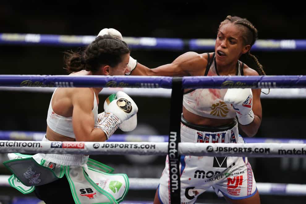 Jonas came desperately close to winning her first world title on Friday night