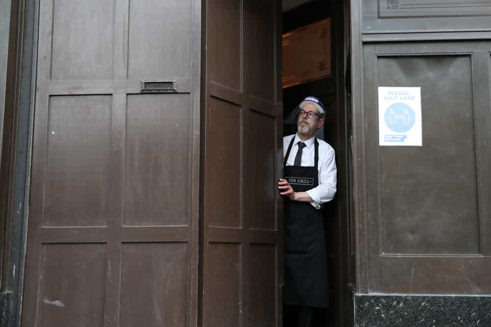 Restaurant reopens after lockdown