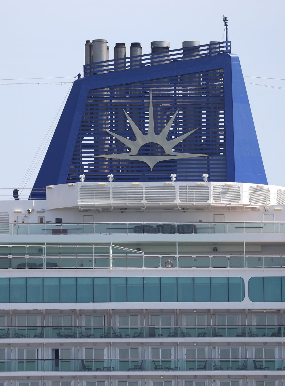 P&O Cruises has extended the suspension of sailings until at least mid-November 