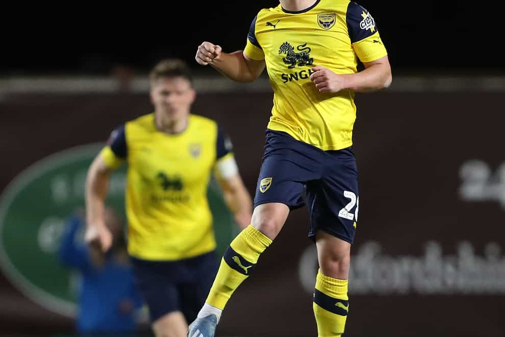 Liam Kelly has returned to Oxford for a second loan spell from Feyenoord