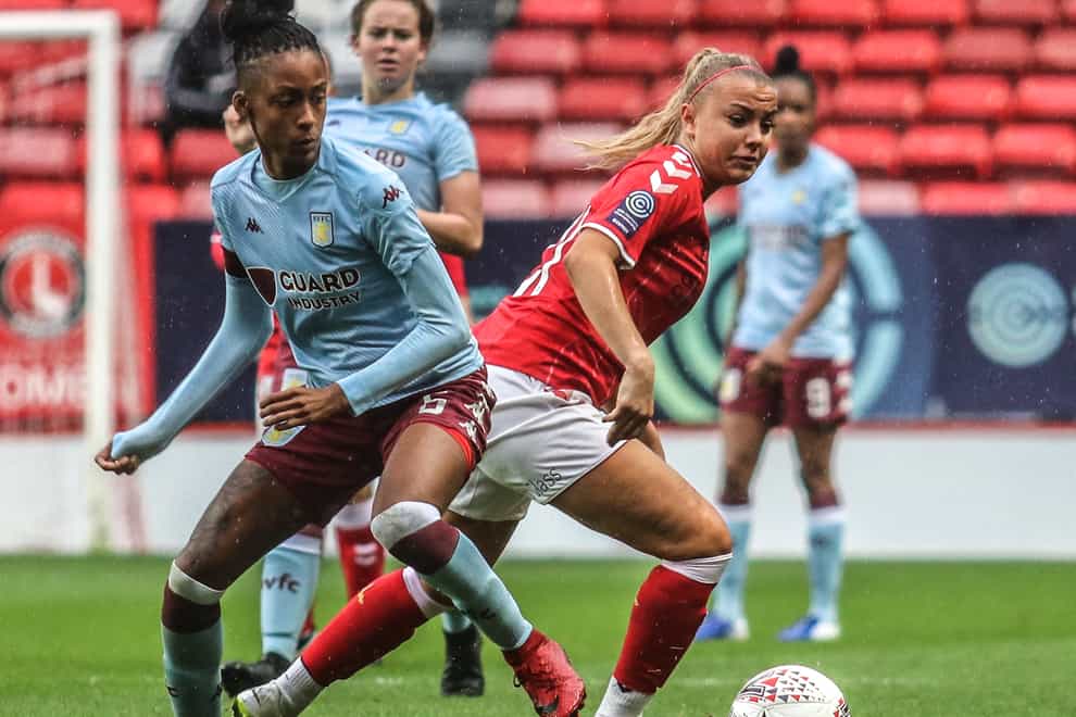  Elisha N’Dow (left) is eager to get back on the pitch ahead of the WSL 2020/21 season 