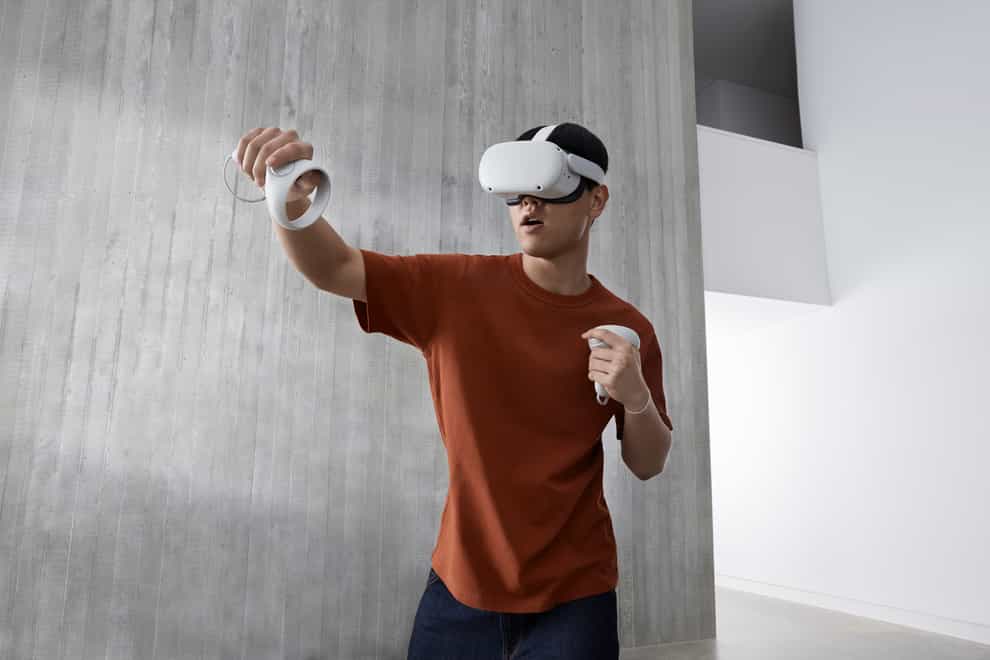 Facebook announces Oculus Quest 2 VR headset