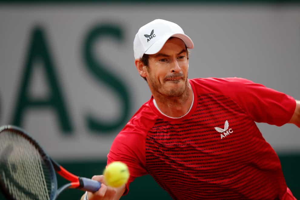 Andy Murray was soundly beaten by Stan Wawrinka at Roland Garros