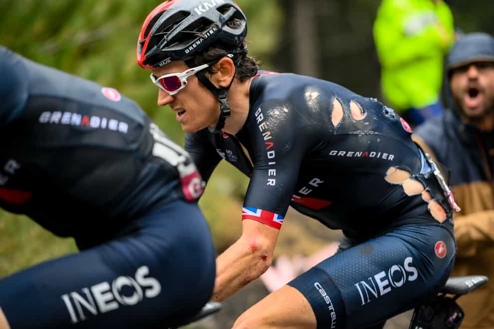 Geraint Thomas has withdrawn from the Giro d'Italia following Monday's crash