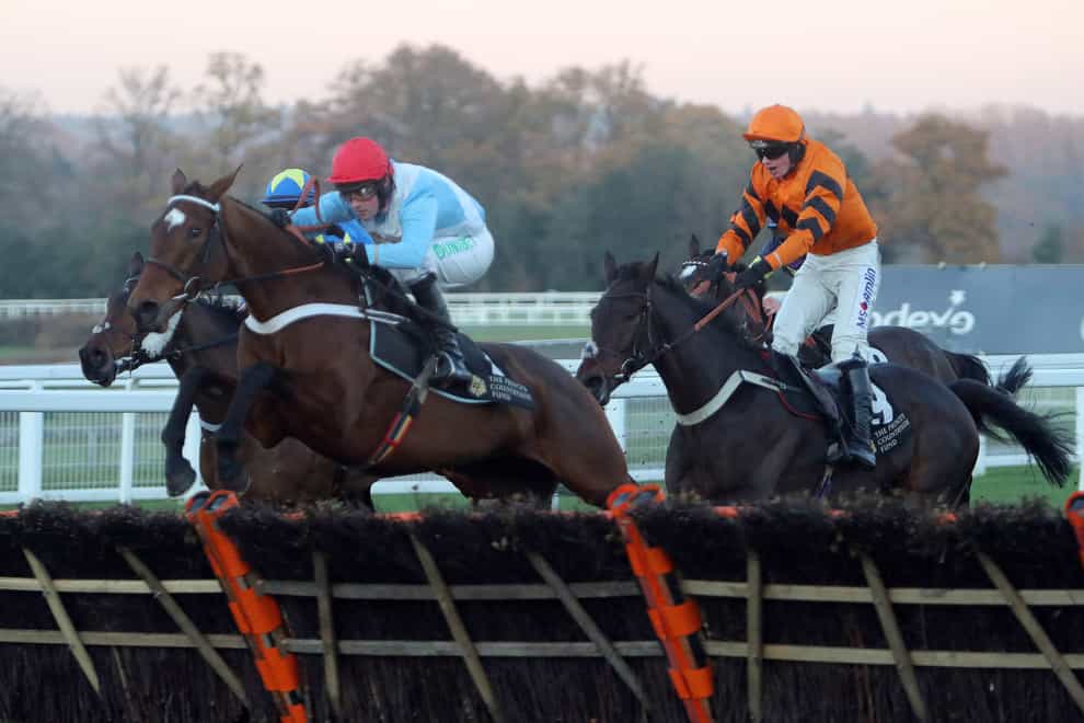 Verdana Blue, blue silks, red cap, will attempt to land the Racing TV Hurdle for a second time at Kempton on Sunday
