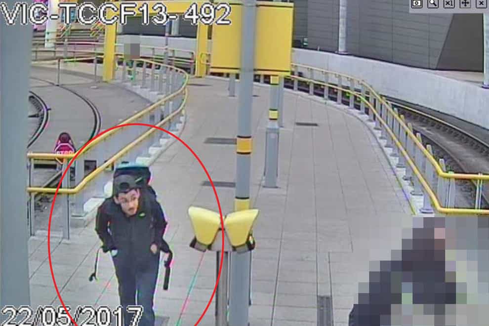 CCTV image of Salman Abedi at Victoria Station making his way to the Manchester Arena (CCTV/GMP/PA)