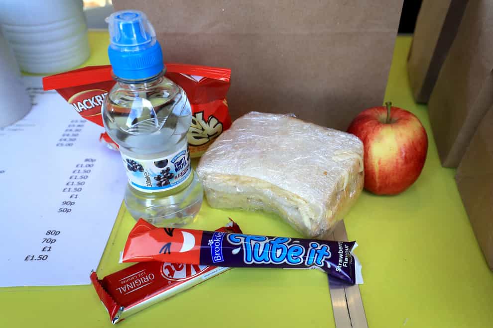 A lunch pack