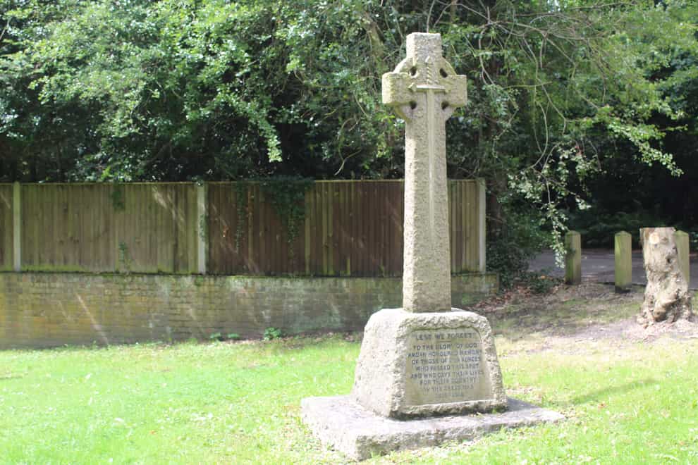 Bridley Manor war memorial