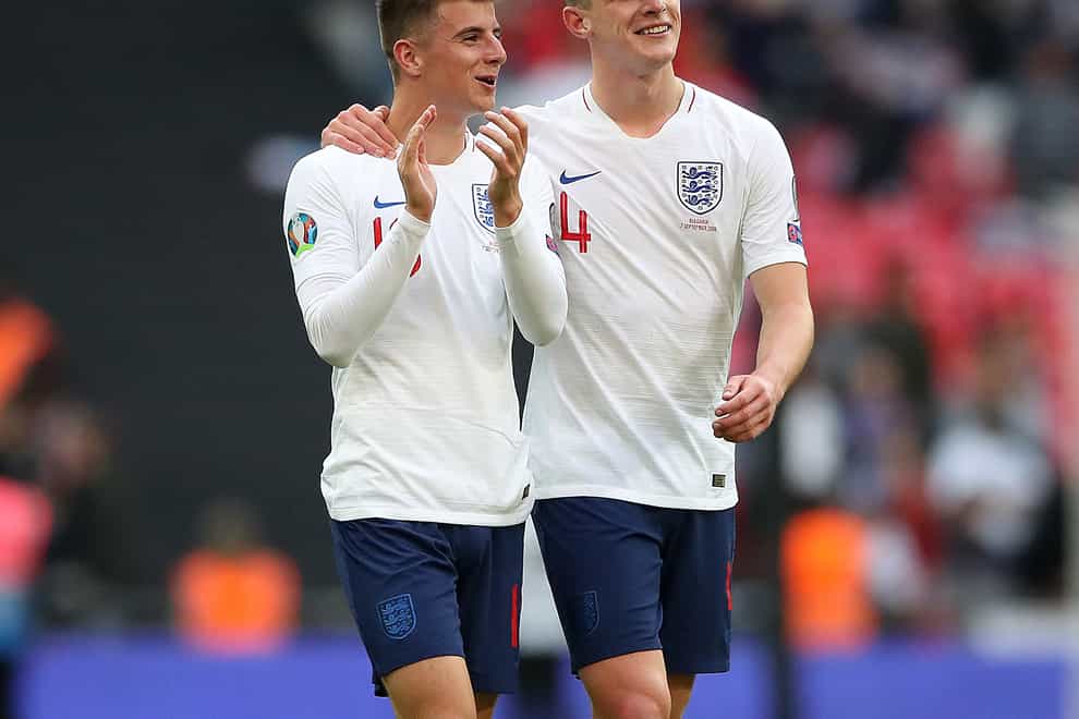 Declan Rice (right) has defended England team-mate Mason Mount.