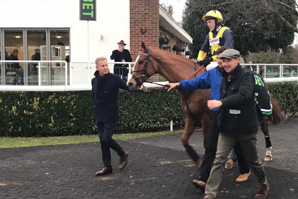 Jeremy Kyle walks in with Glen Rocco following victory at Kempton