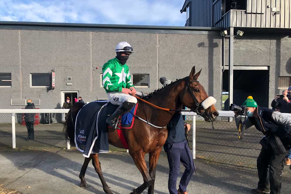 Presenting Percy returned to winning ways at Thurles