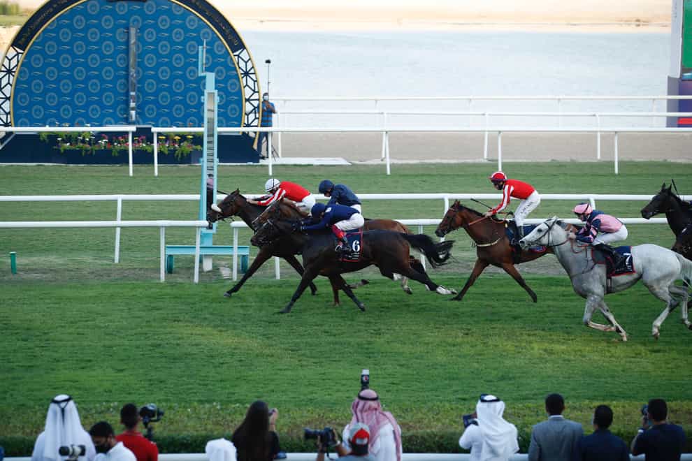 The line came just in time to give Simsir and Lee Newman glory in the Bahrain International Trophy