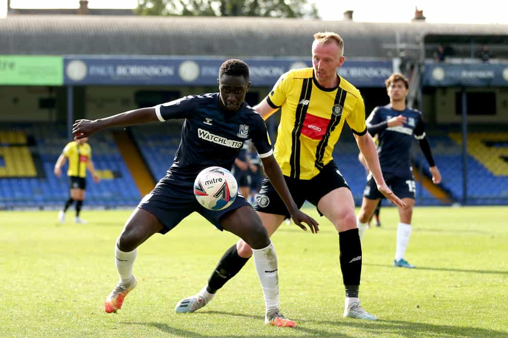 Elvis Bwomono, left, is available for Southend after international duty