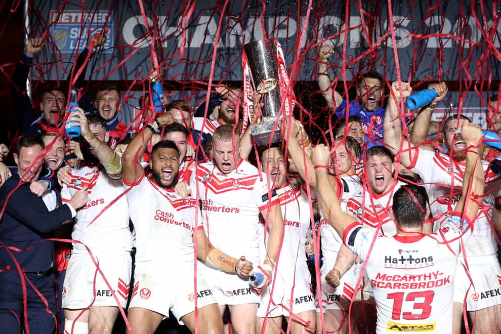 St Helens players celebrate last year's Super League Grand Final victory