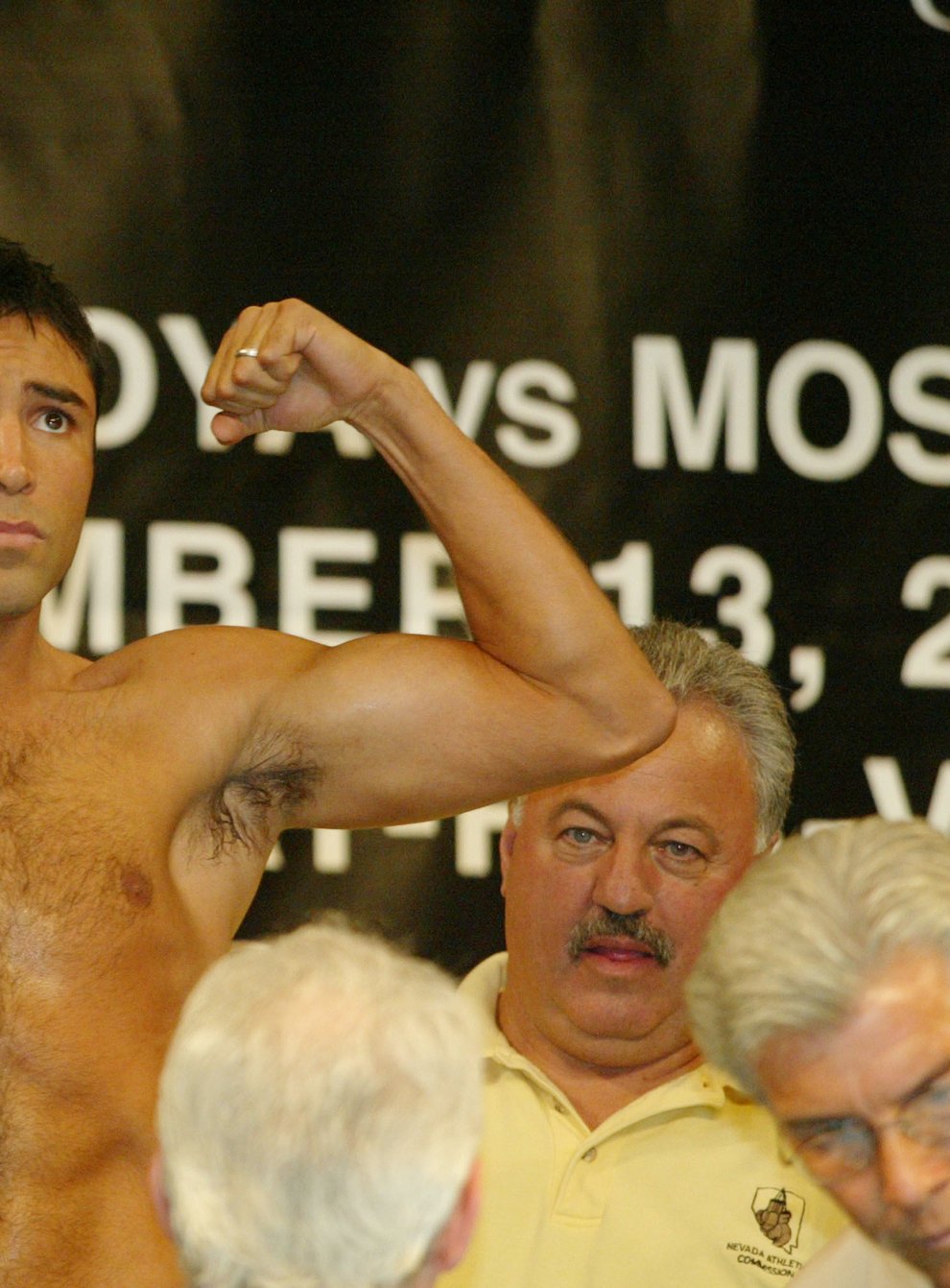 <p>De La Hoya retired from boxing in 2008</p>