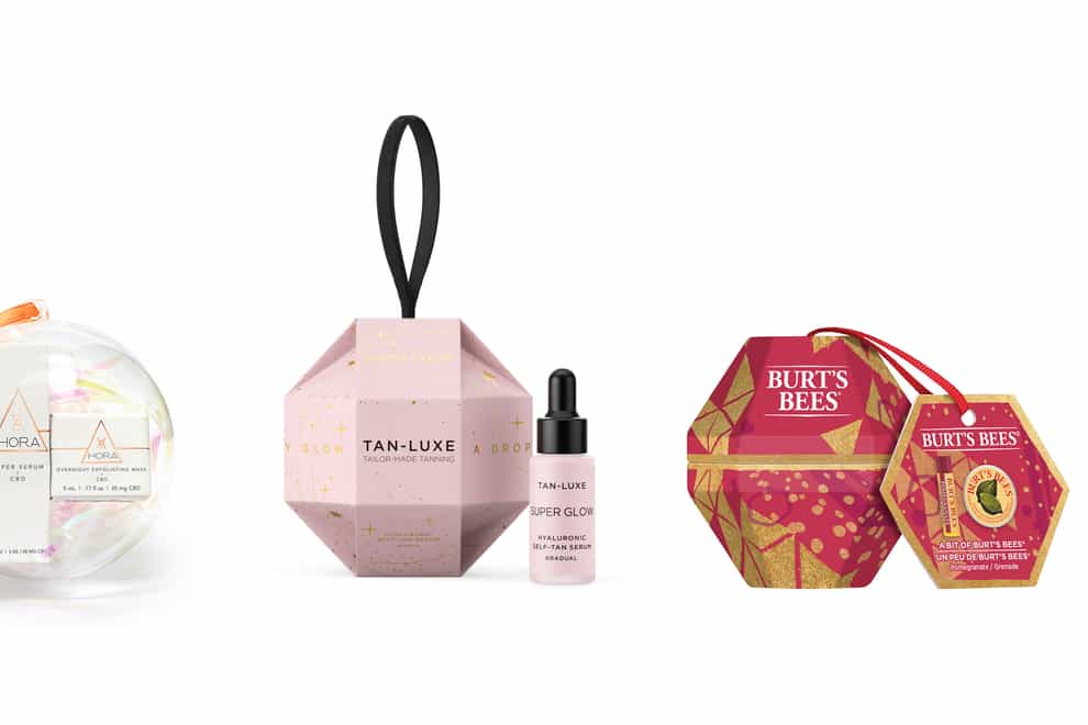 Hora Skincare Beauty Bauble Gift Set;; Tan-Luxe The Glow Bauble; Burt's Bees A Bit of Burt's Bees 2 Piece Moisturising Gift Set