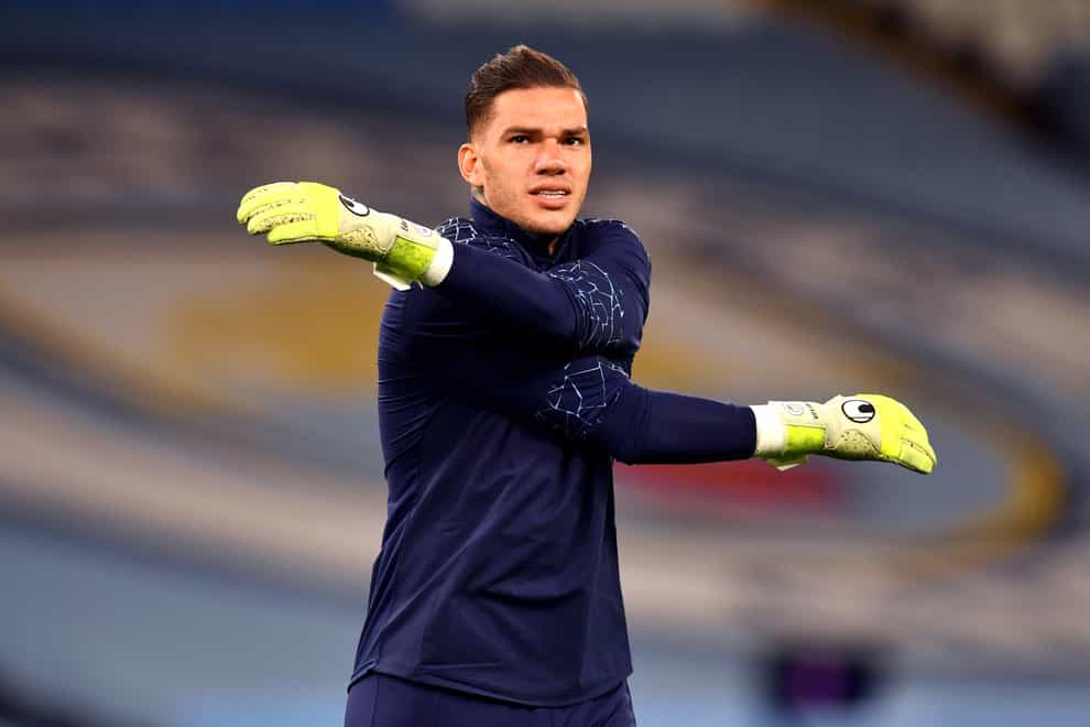 Manchester City goalkeeper Ederson has backed the idea of concussion substitutes