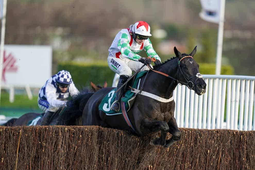 Mister Fisher on his way to winning the Peterborough Chase