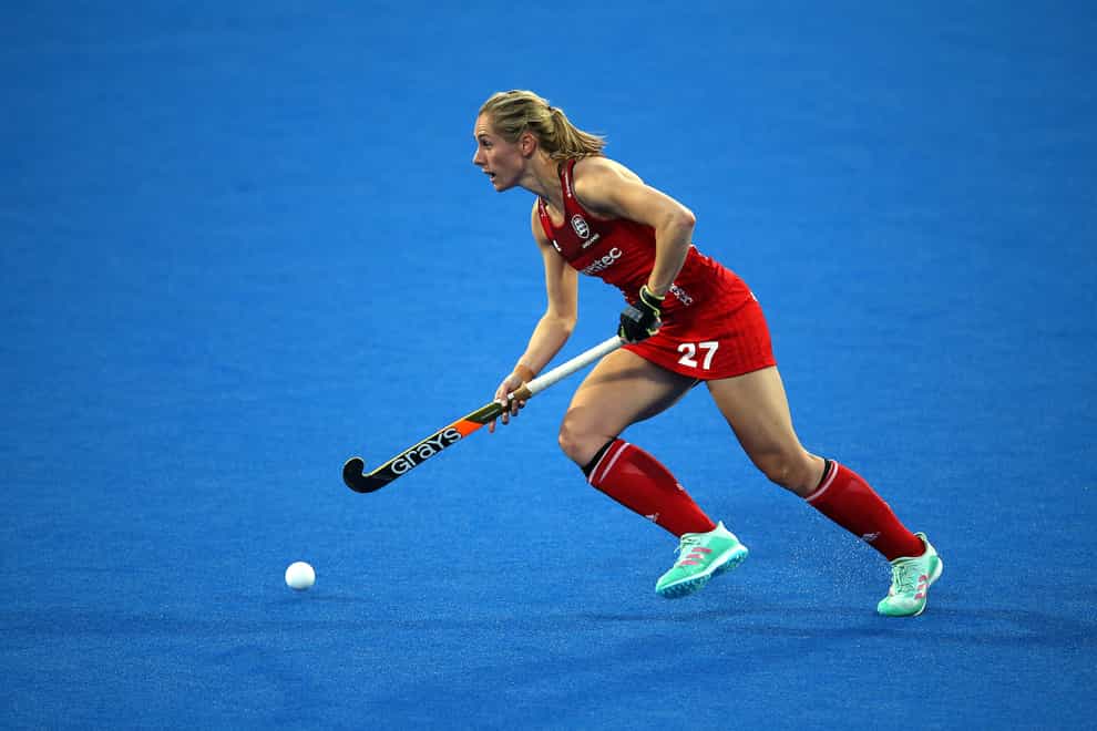 <p>Jo Hunter says more women players need to ‘ask for more money where it’s available’&nbsp;</p>