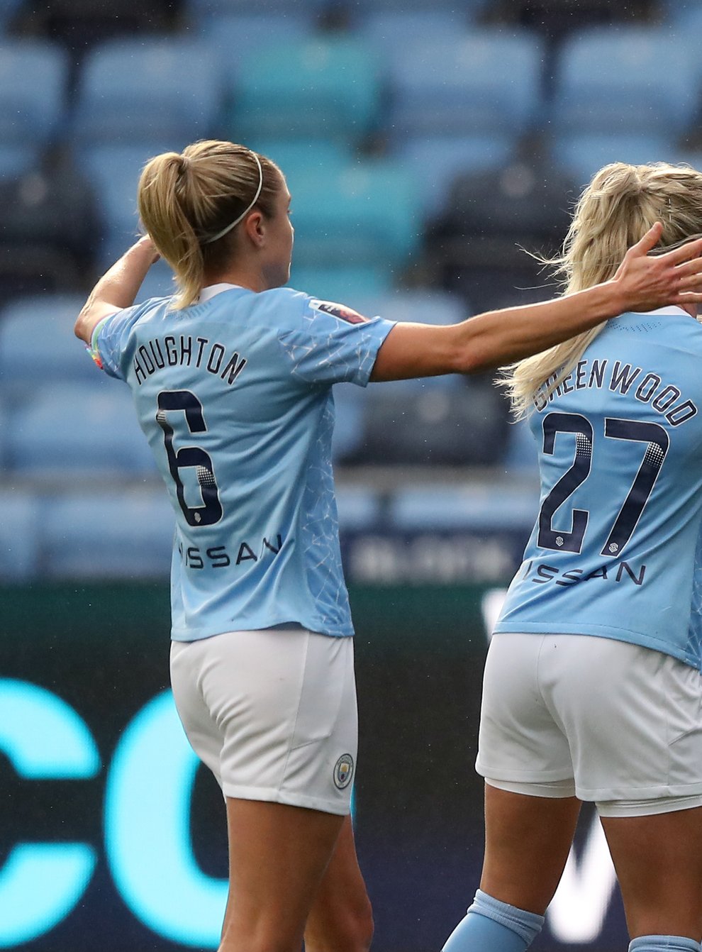 <p>Mewis levelled for City after Miedema’s opener</p>