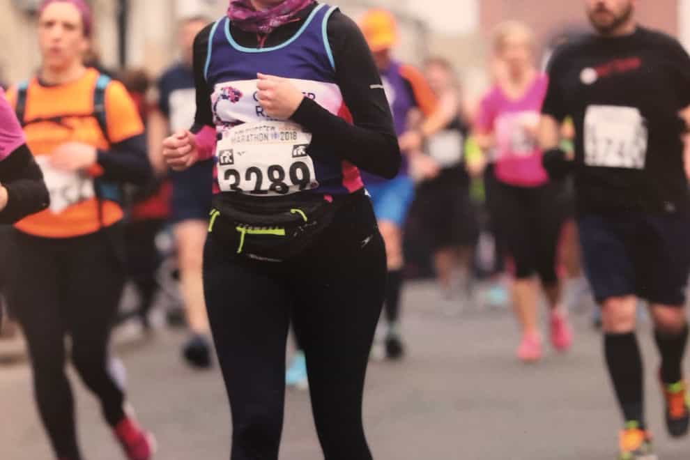 Cancer survivor Tracey Horsburgh takes part in a charity run