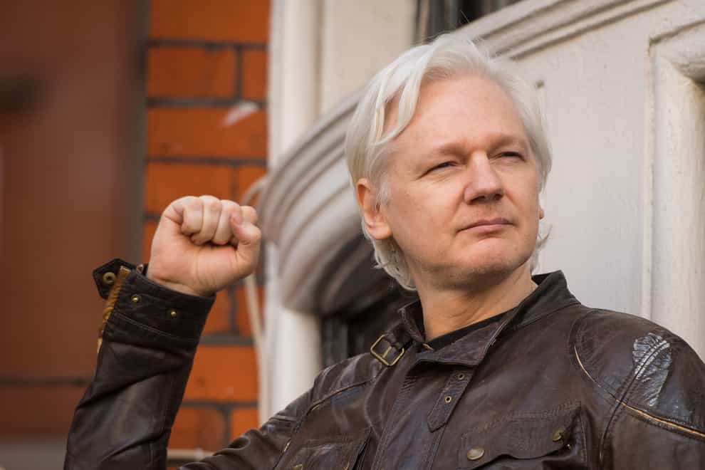 Julian Assange speaking from the balcony of the Ecuadorian embassy