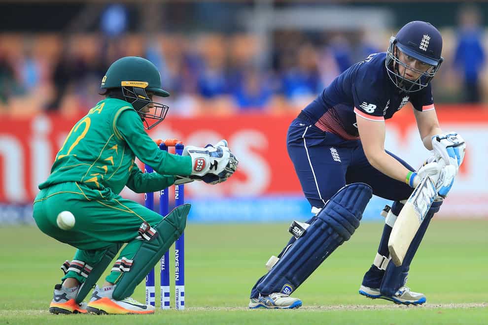 Heather Knight will lead her side to Pakistan in October.
