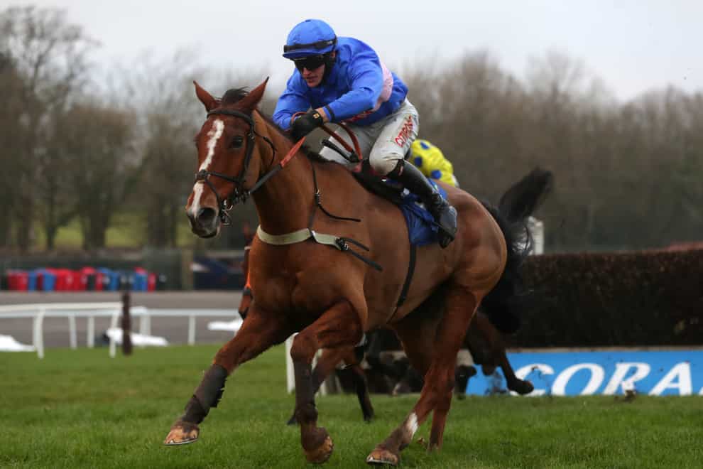 Secret Reprieve on his way to winning the Welsh Grand National